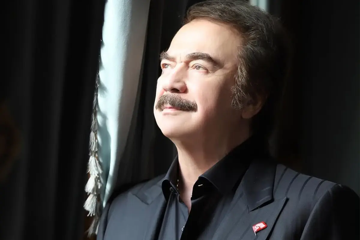 Orhan Gencebay Gencligini Oynayacak Oyuncu Ariyor 19344087 8224 Amp