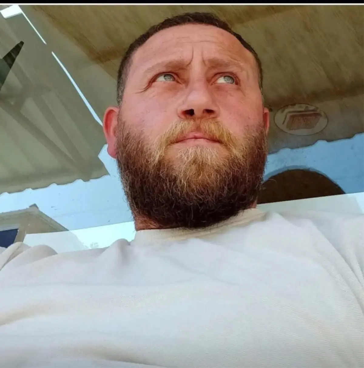 Santiyeye Ucan Kamyonetin Surucusunun Oldugu 19313851 Amp