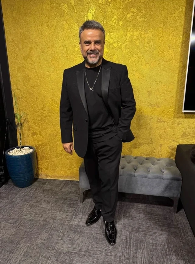 Son Halini Gorenler Inanamadi Unlu Sarkici 19357292 7779 M