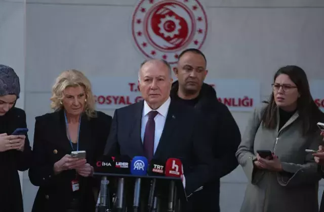 Turk Is In Kapali Zarfindaki Asgari Ucret Talebi 19352824 5533 M