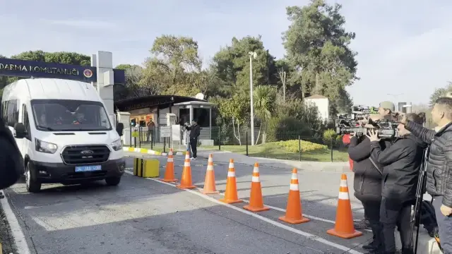 Uyusturucu Operasyonunda Gozaltina Alinan 19368392 3217 M