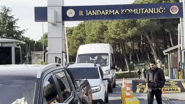 Uyusturucu Operasyonunda Gozaltina Alinan 19368392 8792 M-1