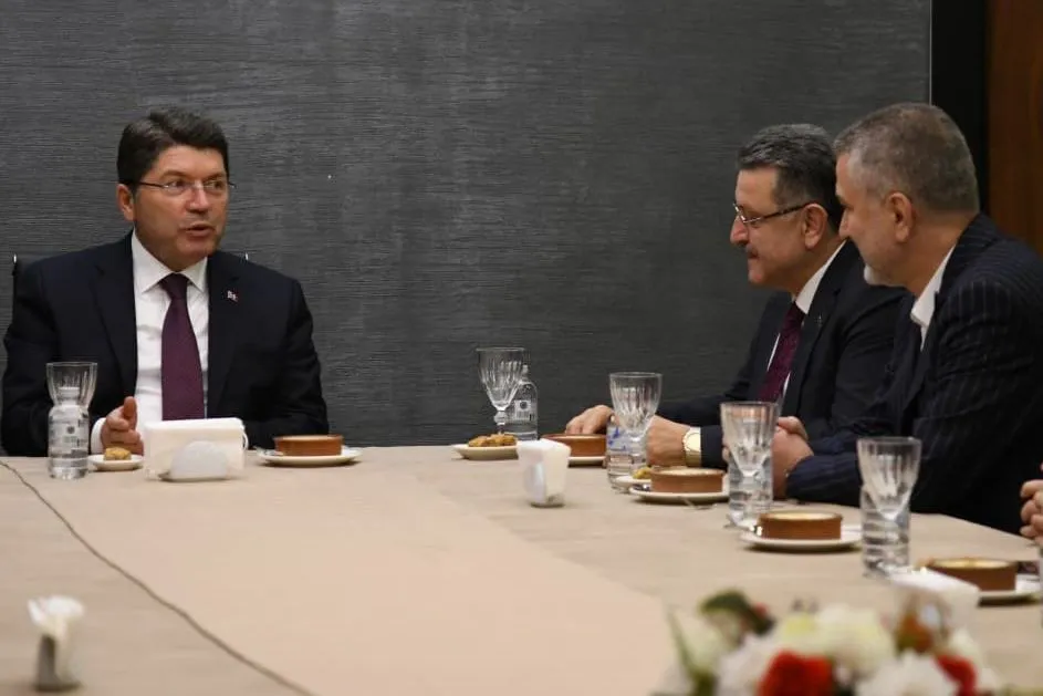 Whatsapp Image 2025 12 04 At 230441 1