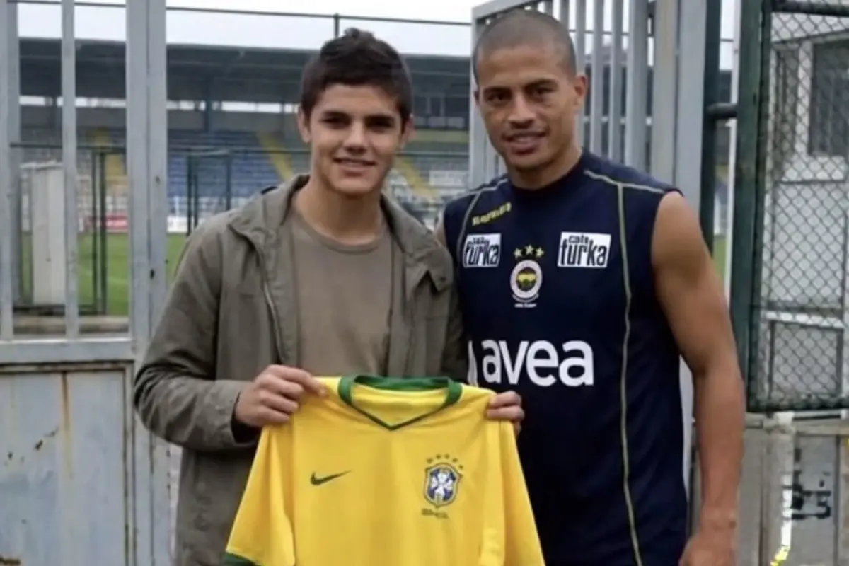 Yillar Sonra Ortaya Cikan Fotograf Alex De Souza 19408917 6355 Amp