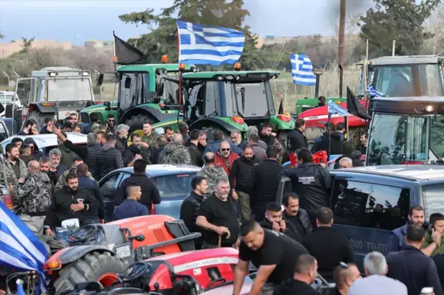 Yunanistan In Girit Adasi Nda Ciftciler 19336063 7960 M