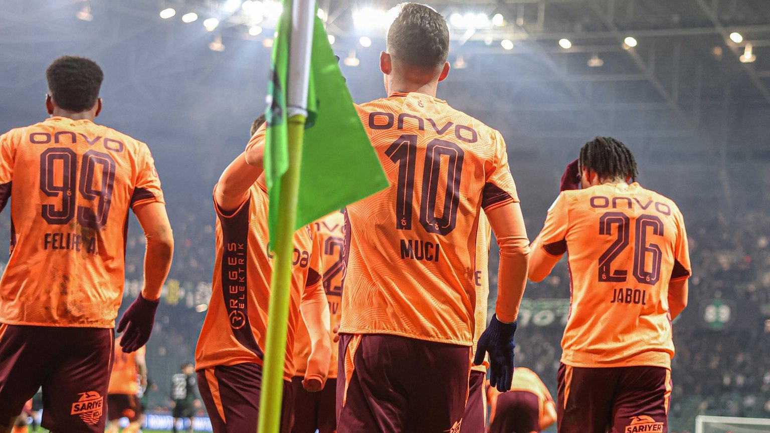 6195D50E E2Cc 4Dba 9547 41543484411A