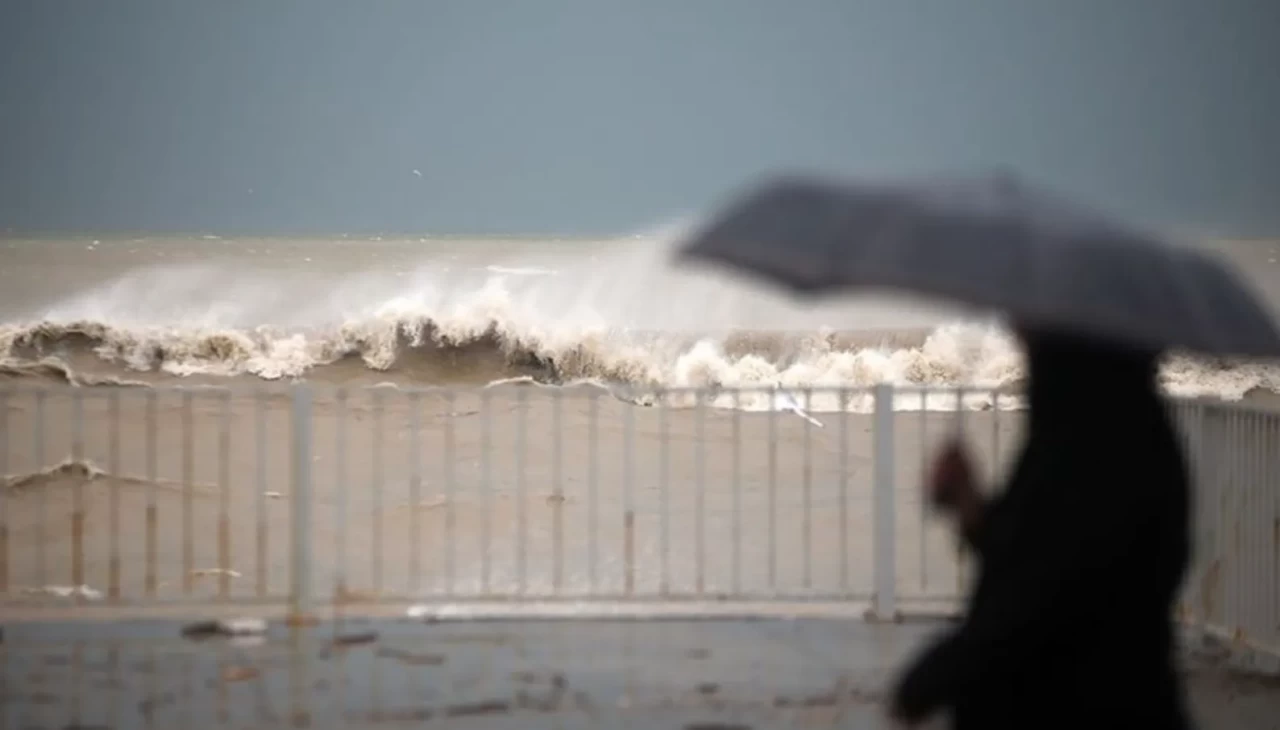 9L S H Hava Durumu Kotuye Gidiyor Siddetli Saganak Ve Firtina Turkiyeyi Etkileyecek