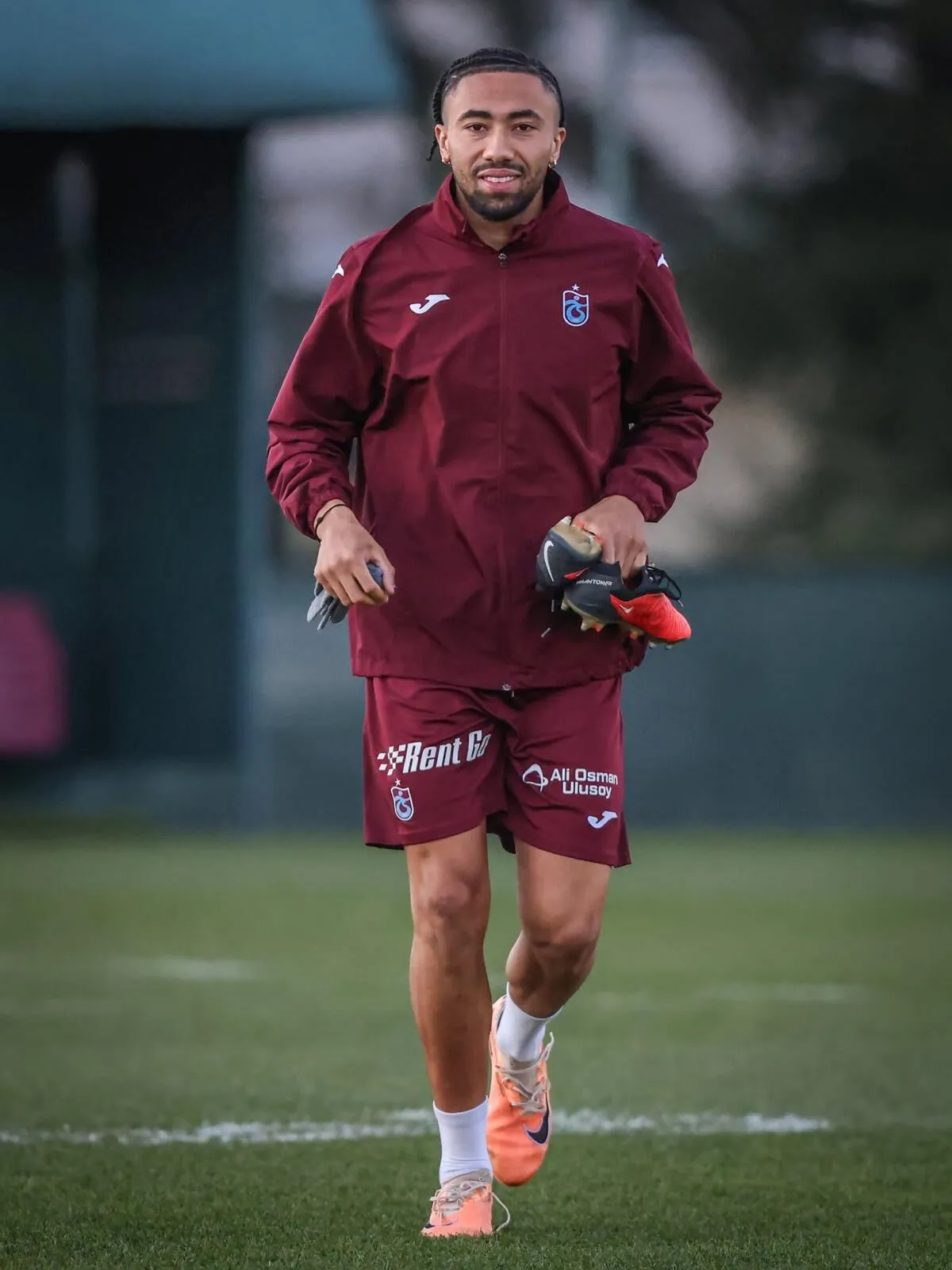 A627505D 36A0 4F56 8121 Bbebaae4E525