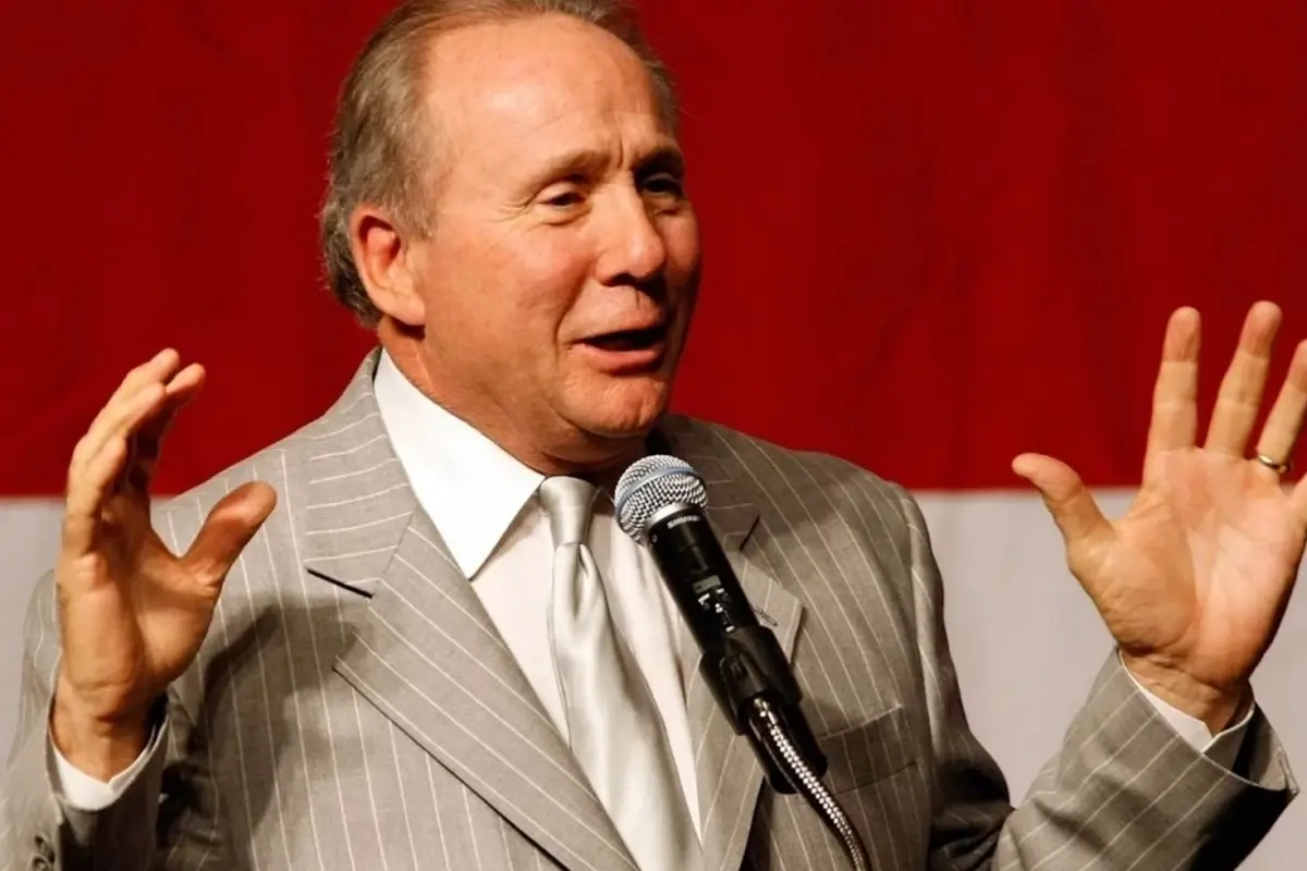 Abd Nin Eski Baskani Ronald Reagan In Oglu 19433525 8064 Amp