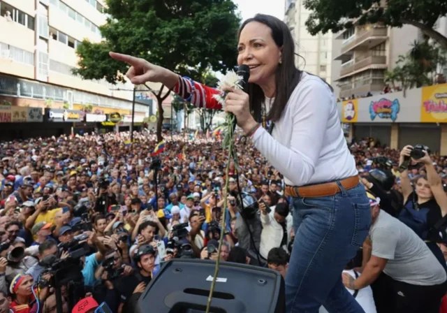 Abd Tarafindan Kacirilan Maduro Nun Koltuguna 19422177 9082 M