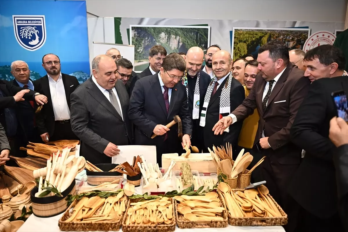 Adalet Bakani Tunc Karadeniz Tanitim Gunleri 19516759 Amp