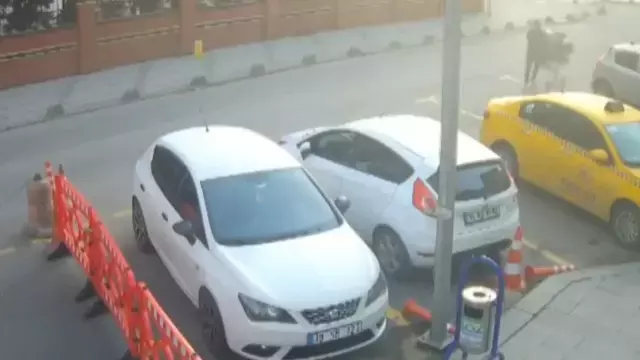 Adliyeden 25 Kilogram Altin Calan Erdal Dan 19433841 6951 M