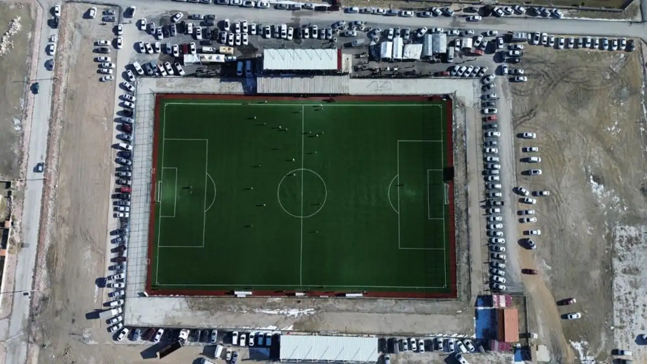 Aksaraydaki Bu Koy Kendini Trabzonda Saniyor 003