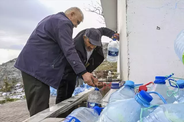 Ankara Da Su Kesintisinden Etkilenen Vatandaslar 19416539 2957 M