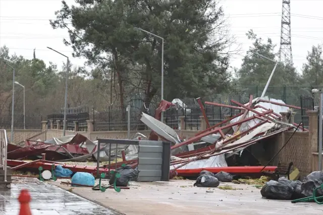 Ayasofya Da Mimar Sinan Minaresi Ne Ait Alem 19438973 1630 M
