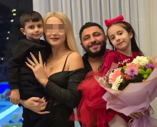 Babalarinin Oldurdugu Kardeslerin Karneleri 19468963 6670 M