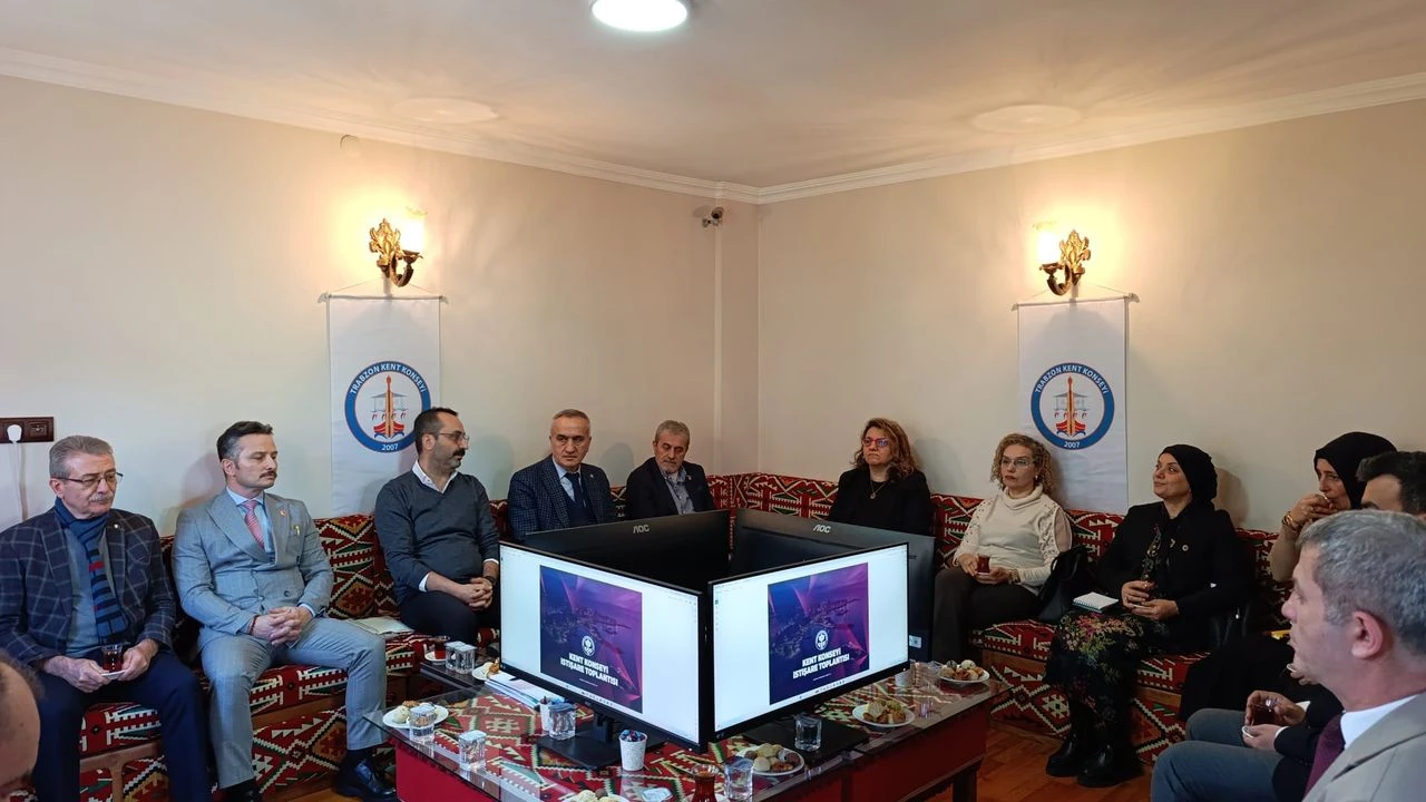 E83577B0 E73B 4B5B B54B 1B18D49F0A7E