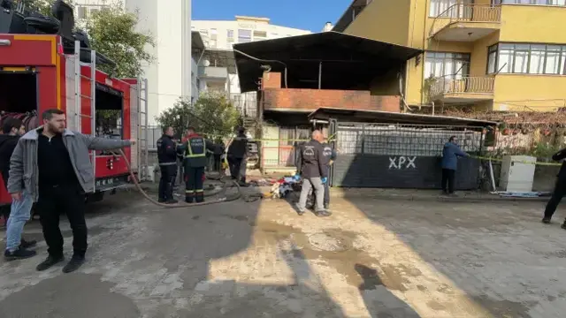 Ev Ve Aracini Atese Verip Av Tufegiyle Kendisini 19436936 6193 M