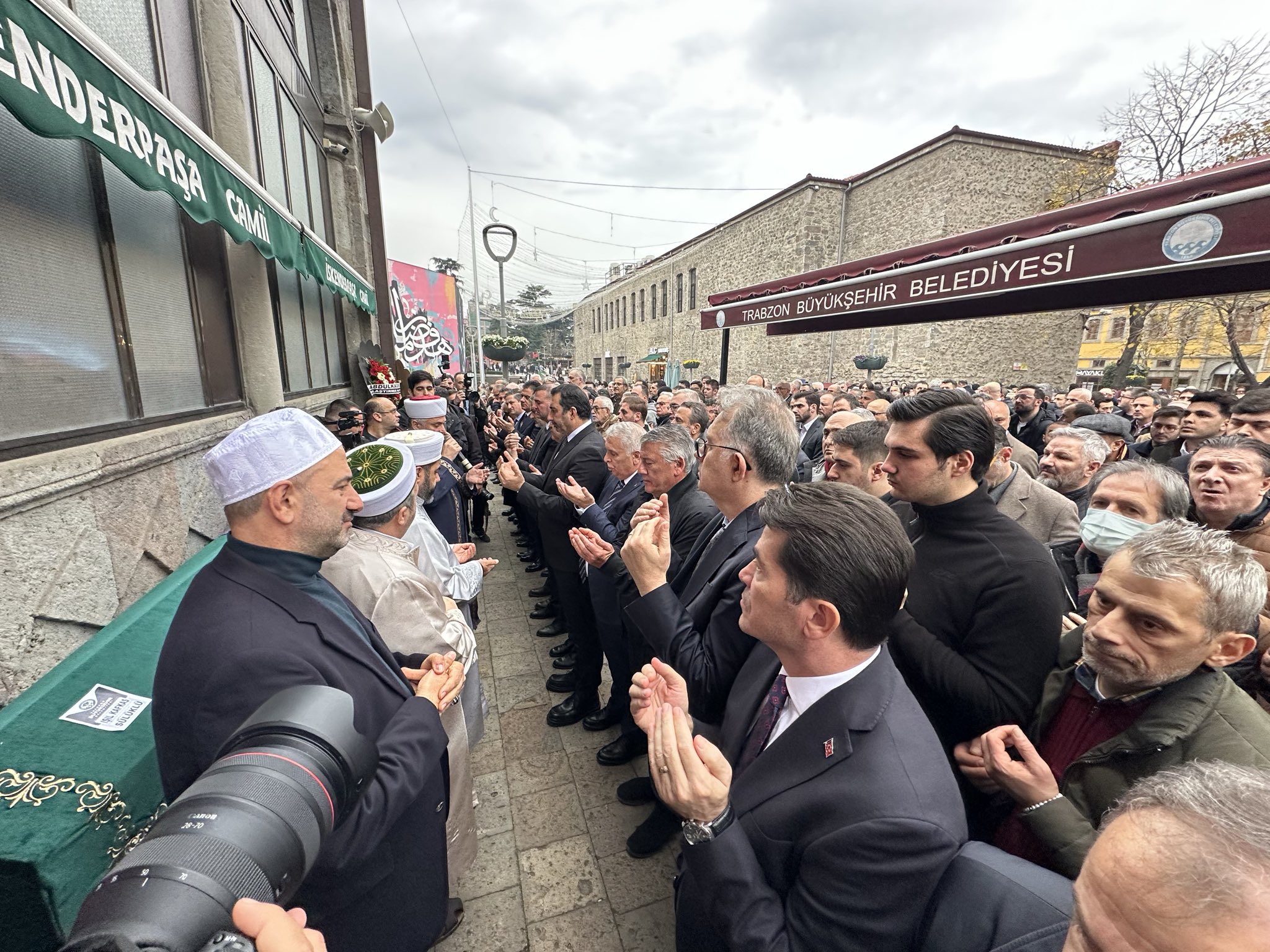 G J Kf0 B X A A Ecy Fw