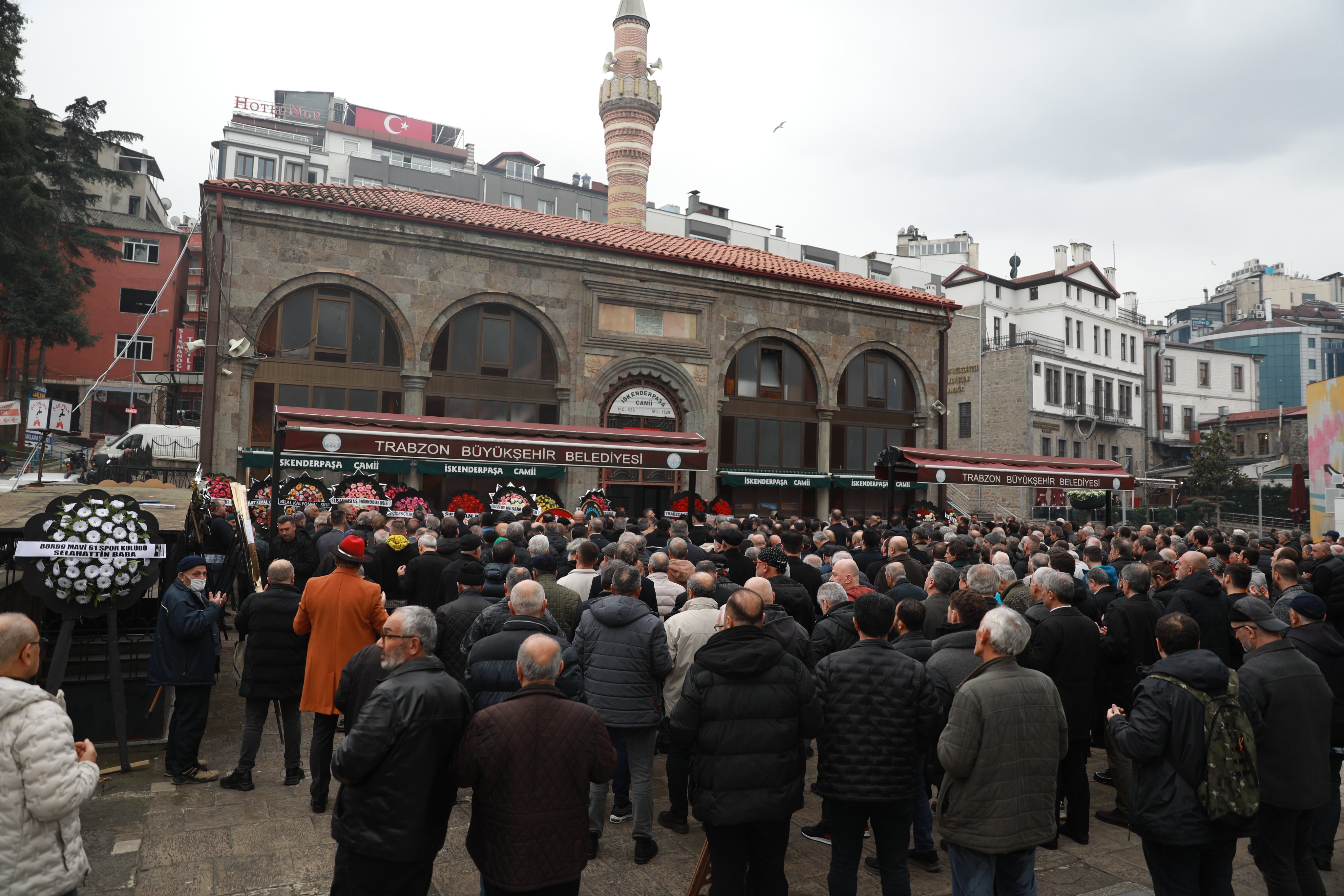 G J R N Ye W0 A A Nx Es