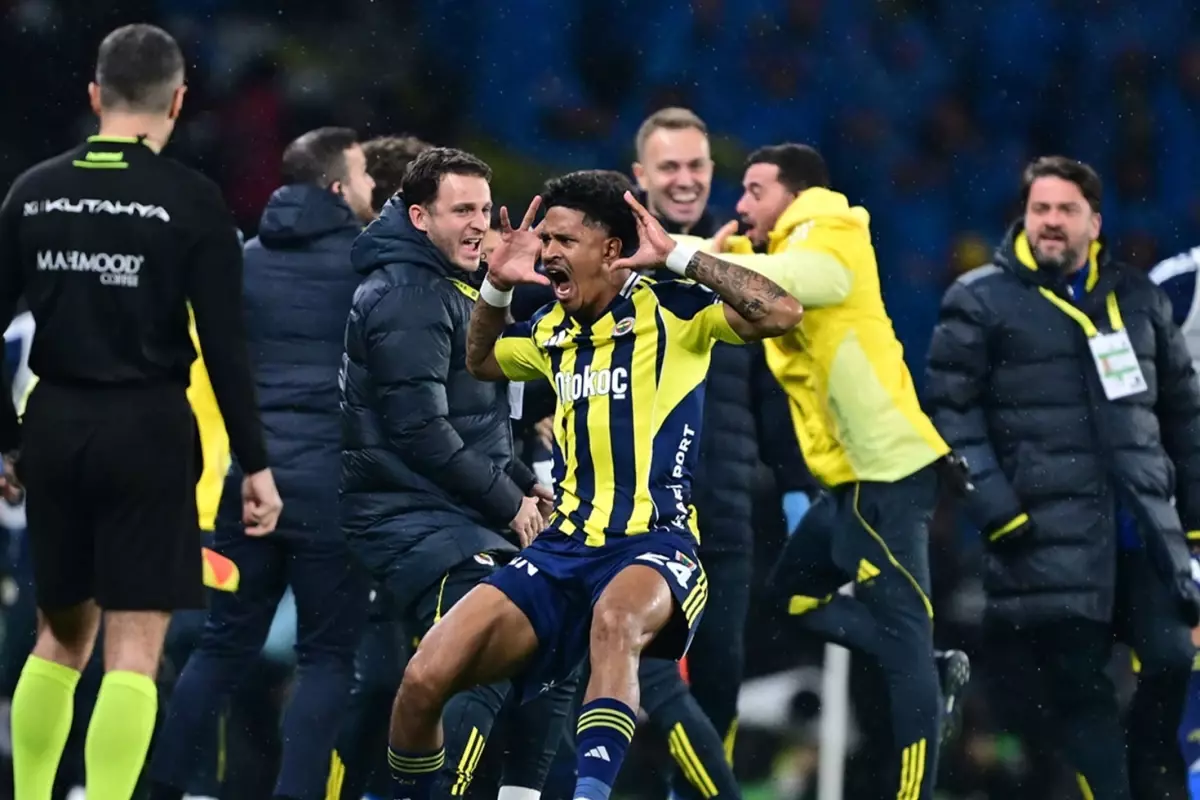 Galatasaray I Deviren Fenerbahce Super Kupa 19448517 2634 Amp