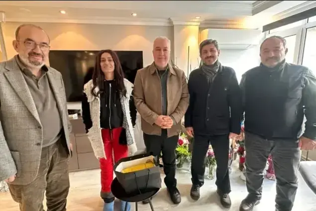 Gazze Ye Umut Olan Destek Yildiz Tilbe Den Geldi 19489969 9572 M