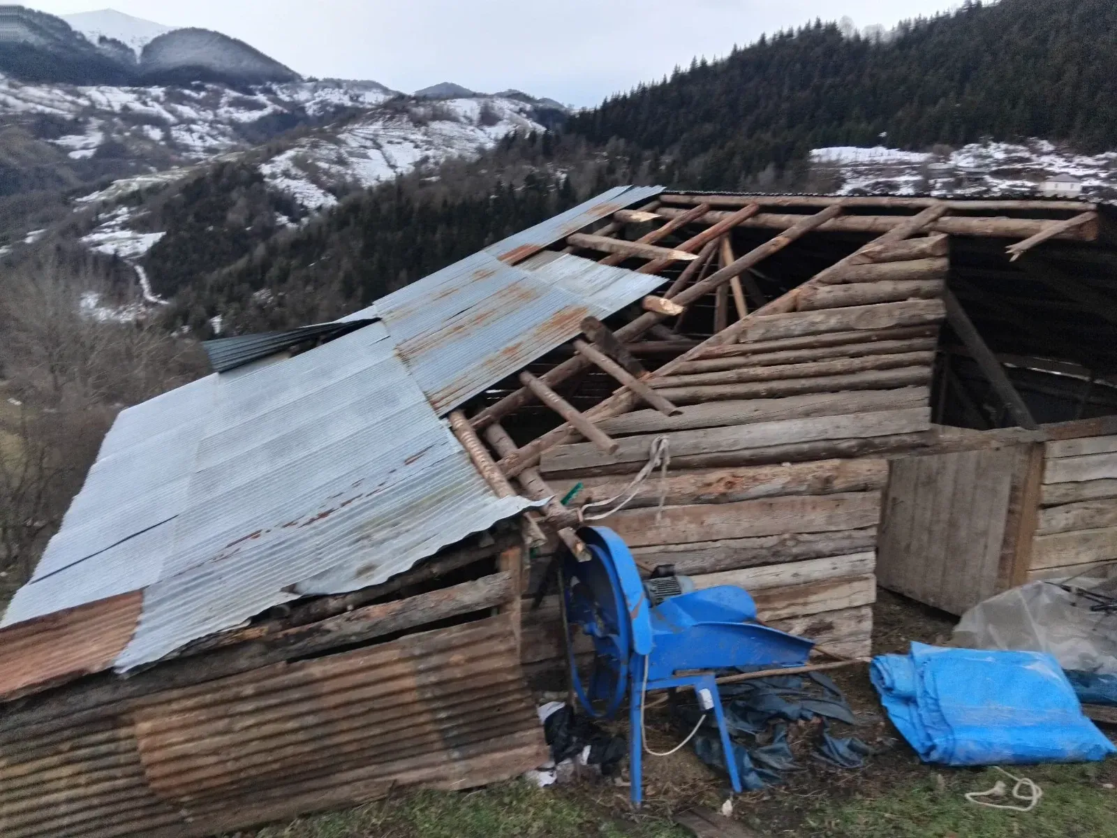Giresunda Kuvvetli Firtina Seralari Ve Yayla Evlerini Vurdu 1769309468