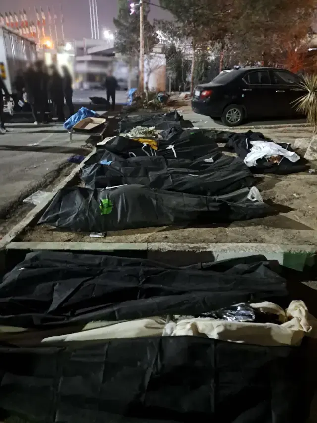 Iran Daki Gosterilerde Hayatini Kaybedenlerin 19490343 1386 M