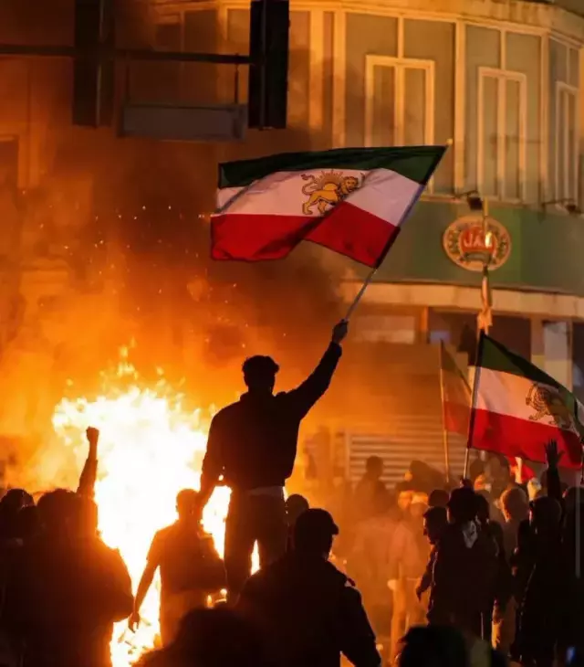 Iran In Ekonomik Cokusu Grafigi Gorenler 19456702 5317 M