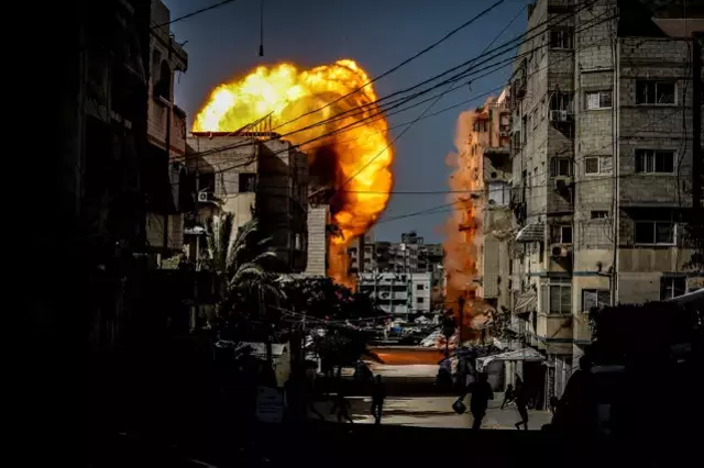 Israil Den Pes Pese Saldirilar Polis Merkezi De 19522702 4311 M