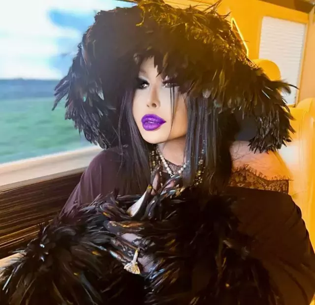 Iste Bulent Ersoy Un Harcayacak Yer Ariyorum 19514117 2231 M