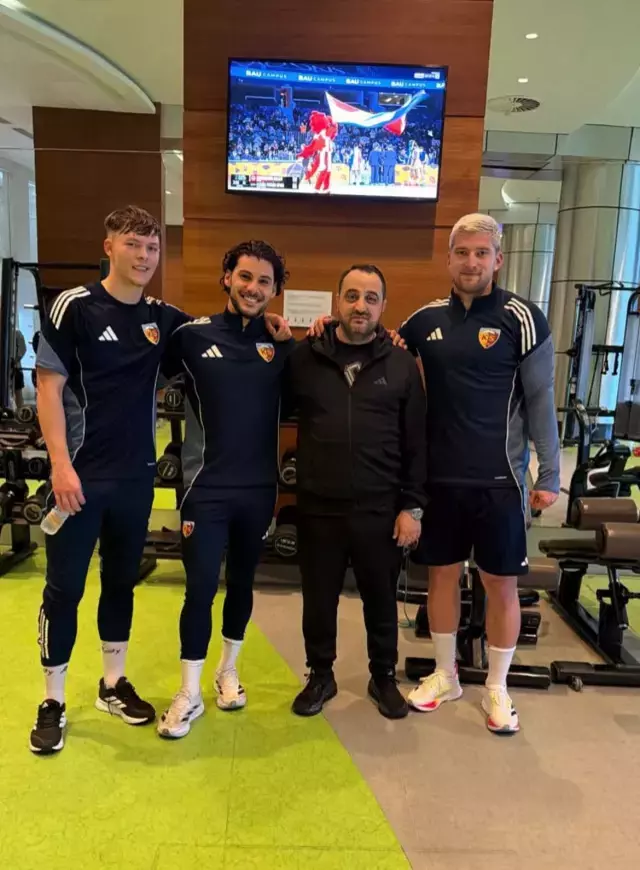 Manchester United Dan Kayserispor A Imza 19439991 8611 M