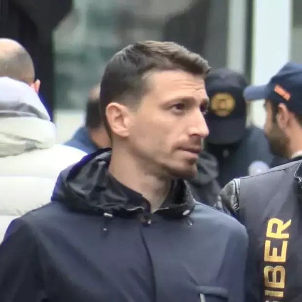 Mert Hakan Ile Metehan In Tutukluluk Hallerinin 19432098 3804 M