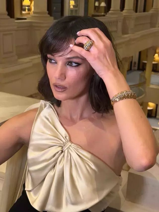 Pinar Deniz In Yeni Imaji Goz Kamastirdi 19475455 2755 M