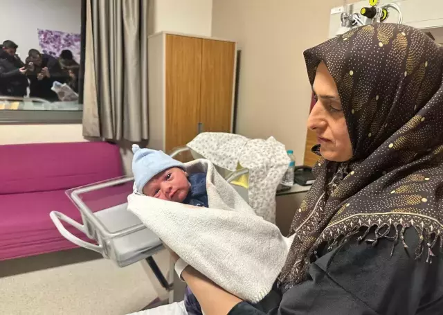 Poyraz Alparslan Ipek Iste 2026 Nin Ilk 19413954 6693 M