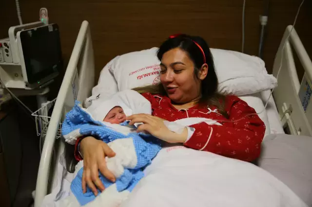 Poyraz Alparslan Ipek Iste 2026 Nin Ilk 19413954 8693 M