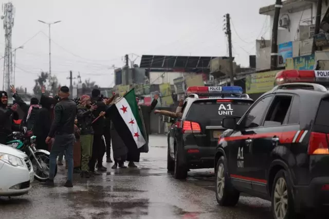 Suriye Cumhurbaskani Sara Suriye Nin Kuzey 19476849 4151 M