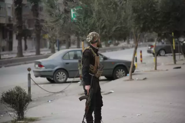 Suriye Ordusu Ypg Ye Yonelik Nokta 19440118 2729 M