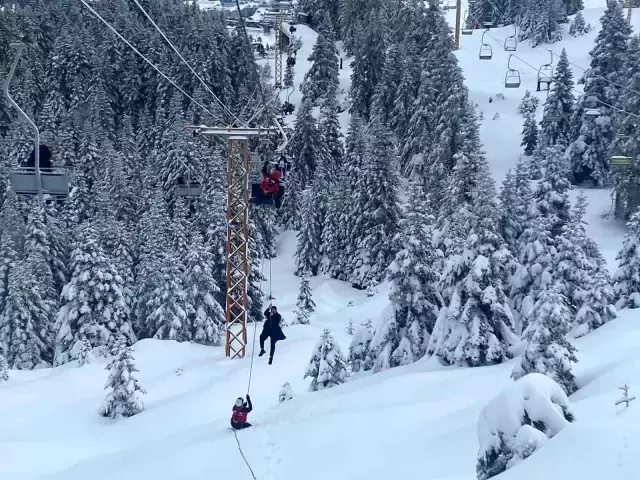 Uludag Da Telesiyej Arizasi Mahsur Kalan 40 8 19521863 O