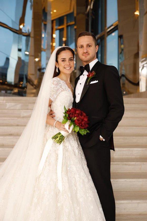 Unlu Siyasetcinin Gelininden Zehir Zemberek 19435619 8034 M