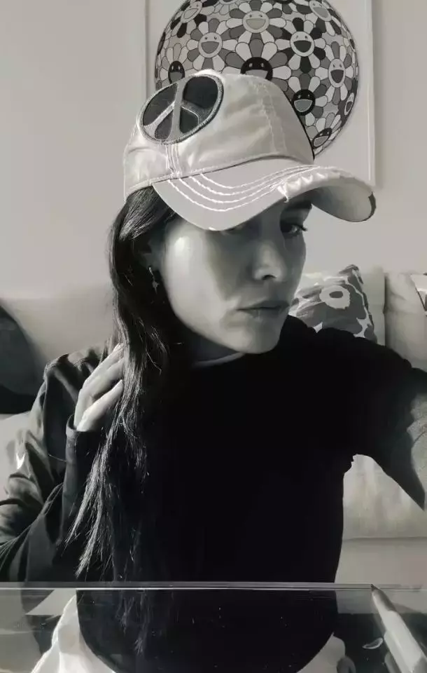 Uzak Sehir Oyuncusu Da Dem Parti Nin Sac Orme 19496290 6169 M