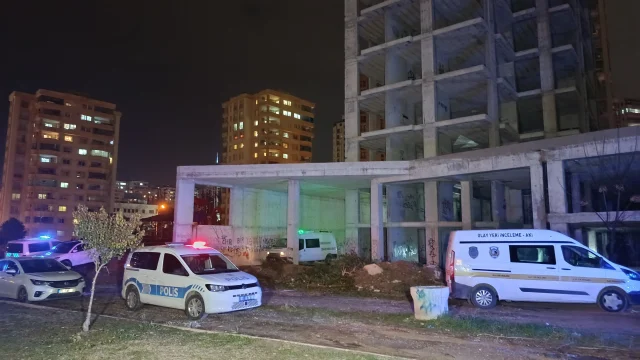 Yagisla Su Dolan Bodrum Kata Dustu Hayatini 19513312 4470 M