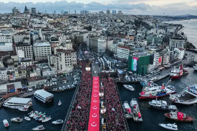 Yeni Yilin Ilk Gunu 7 Den 70 E Turkiye Gazze Icin 19414403 471 M