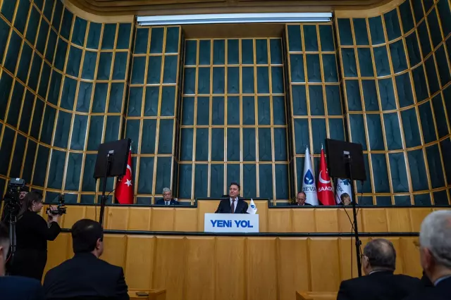 Ali Babacan Yargiyi Siyasetin 19599657 1156 2 M