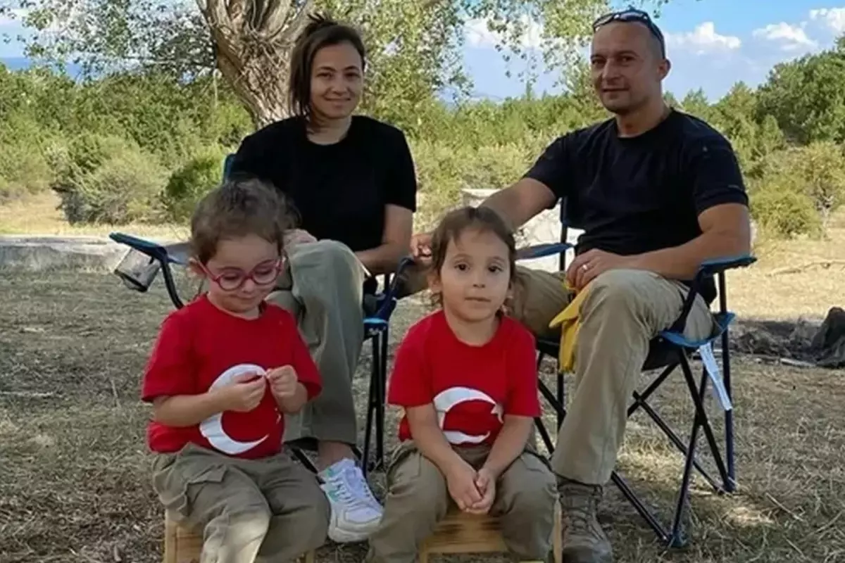 Baba Kiz Dogada Hesabiyla Taninan Murat Kurtal 19588790 4752 Amp