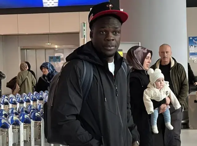 Besiktas In Yeni Transferi Olaitan Istanbul Da 19533104 9649 M