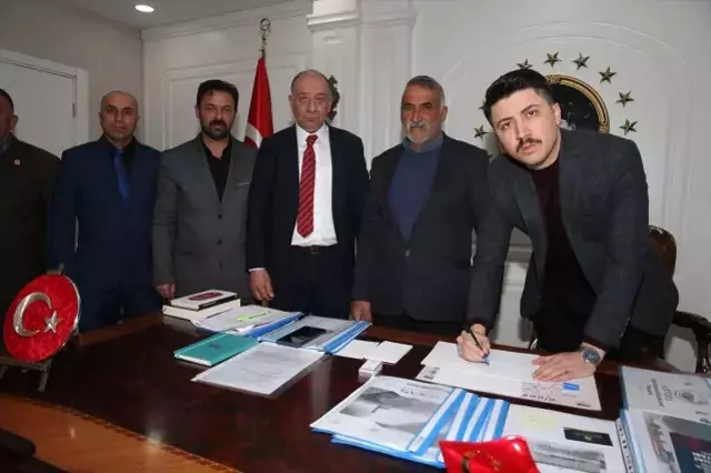 Bir Gecede 200 Koyunu Telef Olan Vatandasi 19561474 3885 M