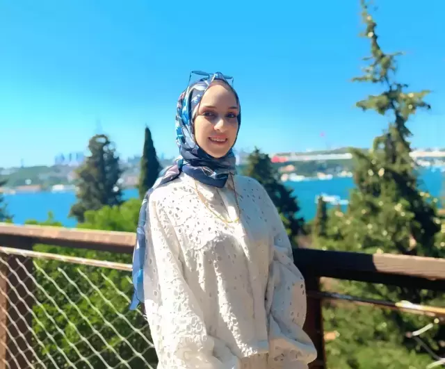 Feci Son Tartistigi Kizin Kanlar Icinde Gorunce 19566209 1596 M