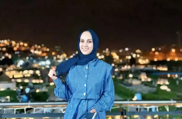 Feci Son Tartistigi Kizin Kanlar Icinde Gorunce 19566209 923 M