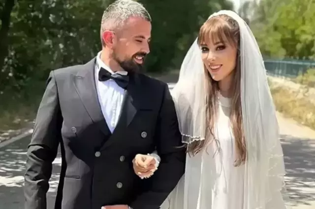 Ferdi Tayfur Un Kizi Tugce Tayfur Bosaniyor 19537810 4272 M